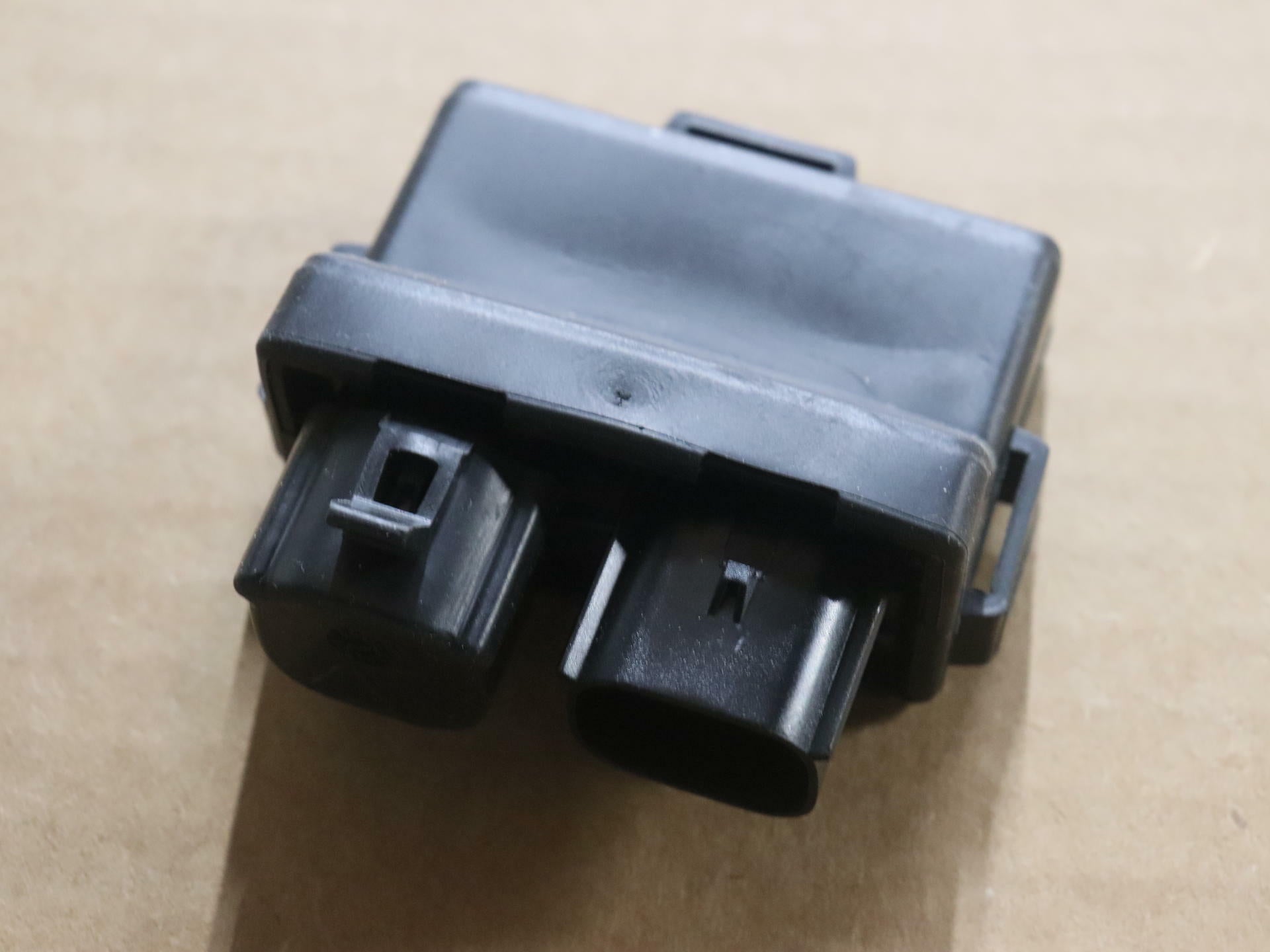 OPEN BOX - OEM KTM HCU BOX For Heated Grips/Grips - 95812964100