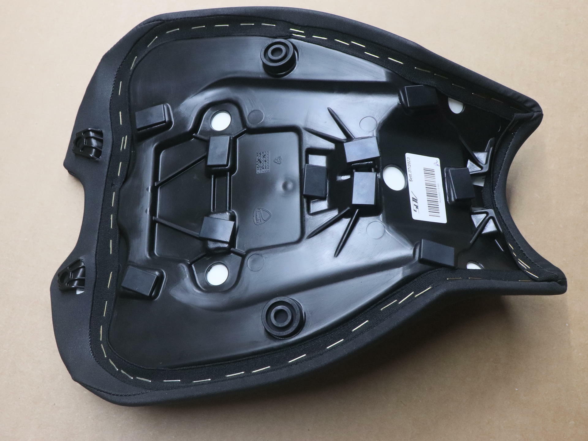 OPEN BOX - OEM Ducati Panigale V2 Rider Comfort Seat +20mm Black - 96880831AA
