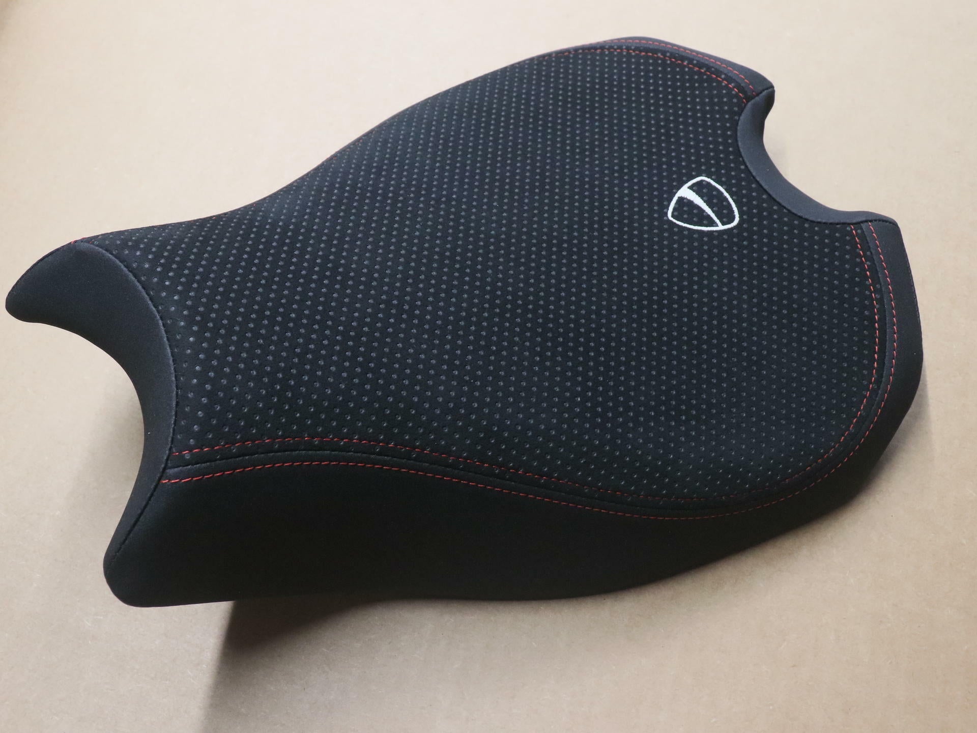 OPEN BOX - OEM Ducati Panigale V2 Rider Comfort Seat +20mm Black - 96880831AA