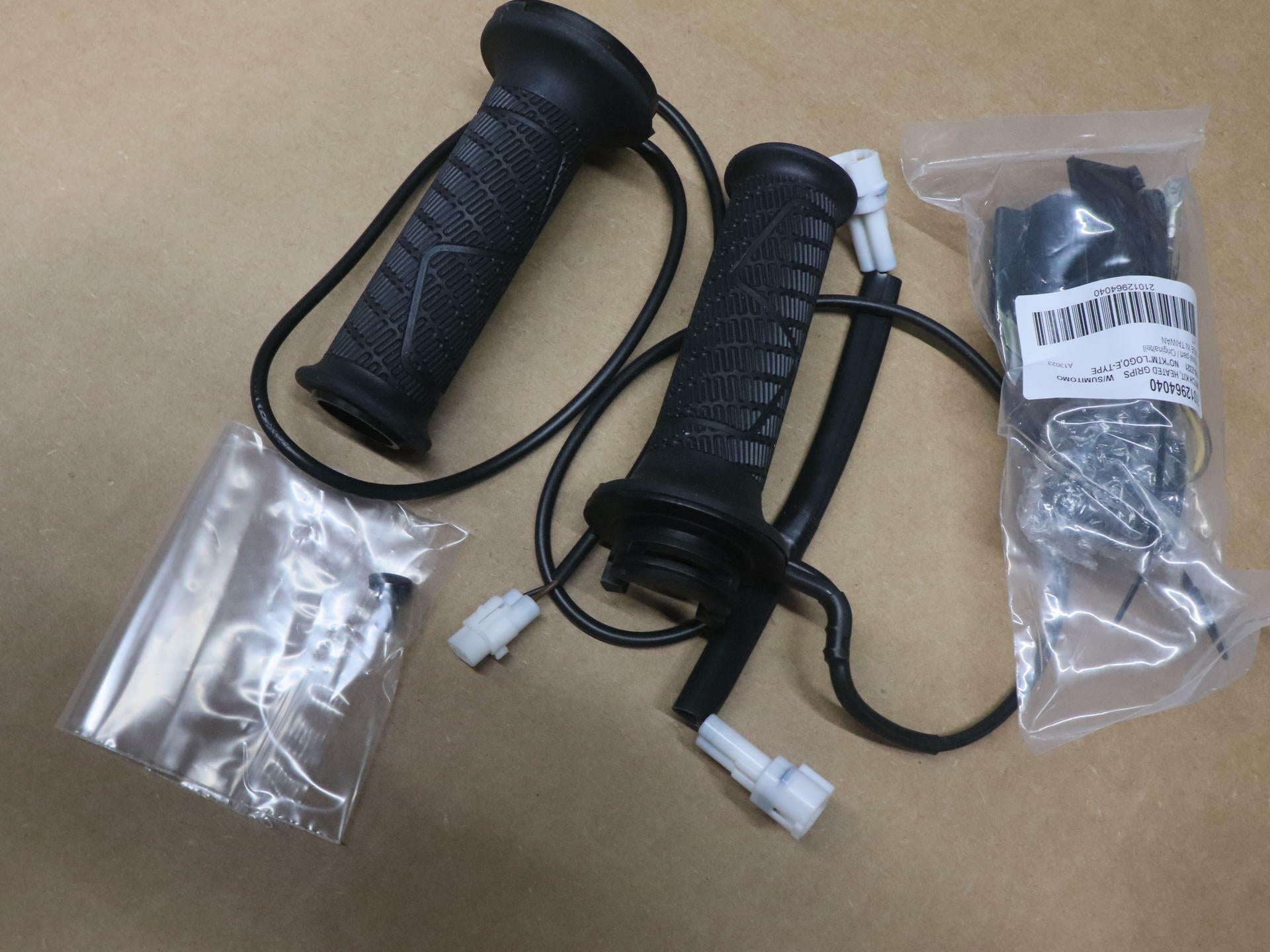 OPEN BOX - OEM KTM Heated Grip Set 690 2012-2020 - 21012964044