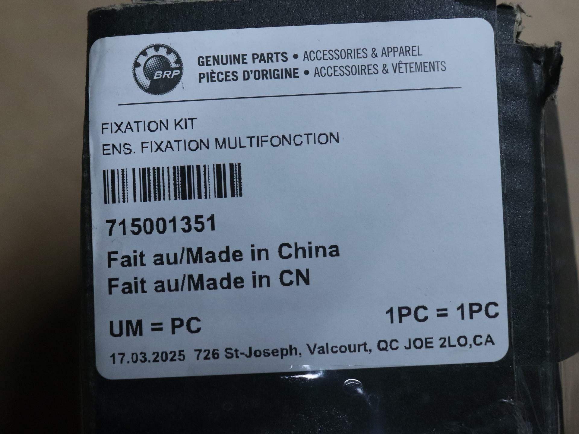 OPEN BOX - OEM Can-Am LinQ Gear Grip Clip Clamp Mount Set Kolpin - 715001351