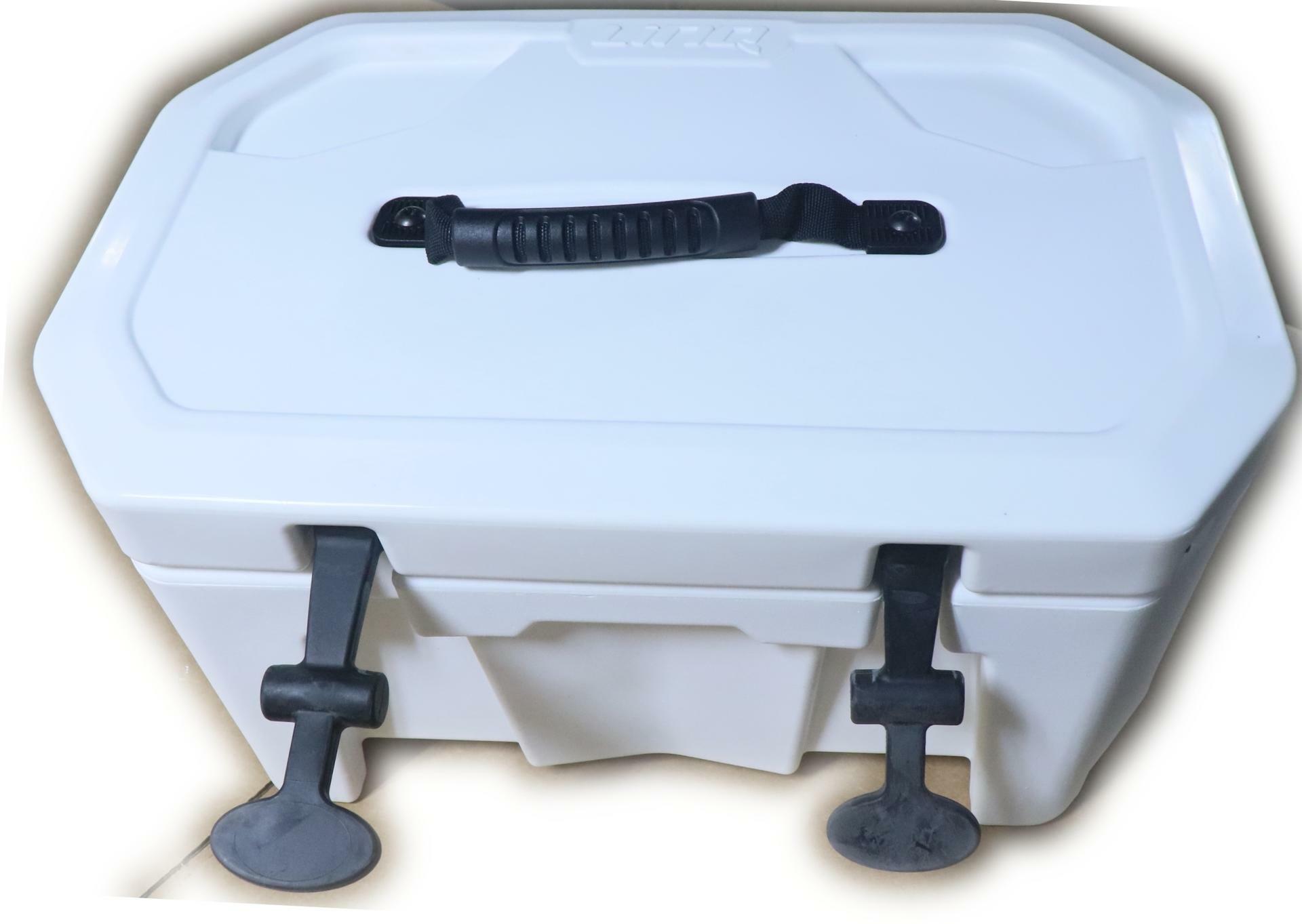 OEM Sea-Doo Sea-Doo LinQ Cooler 4.2 Gal (16 L) - 295100698 - Open Box