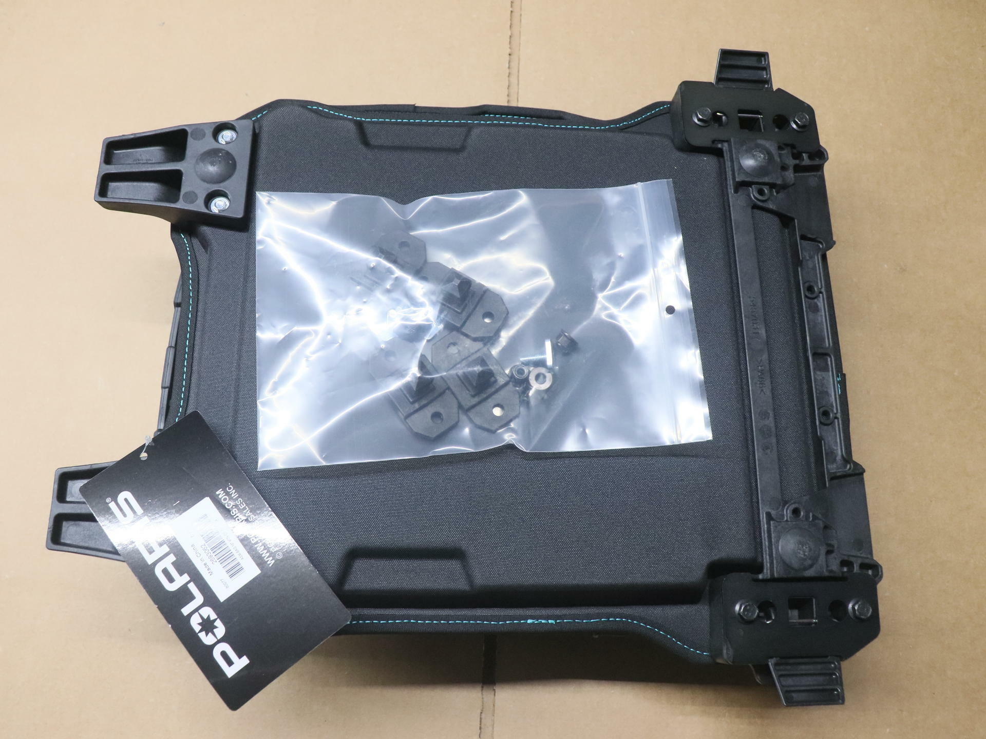 Polaris Lock & Ride Flex Medium Burandt Bag Radiant Green - 2890633 - Open Box