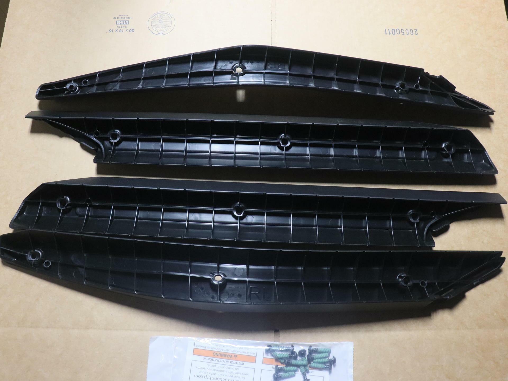 OPEN BOX - OEM Sea-Doo Angled Gunwale Footrest Set - GTX RXT X 2018 - 295100793