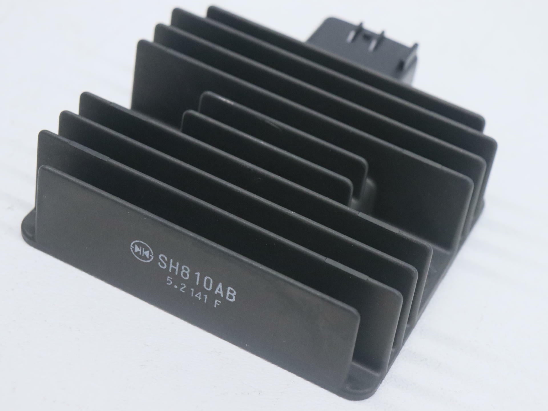 OPEN BOX- OEM Kawasaki Voltage Regulator Rectifier Mule 4000 KAF620 - 21066-0717