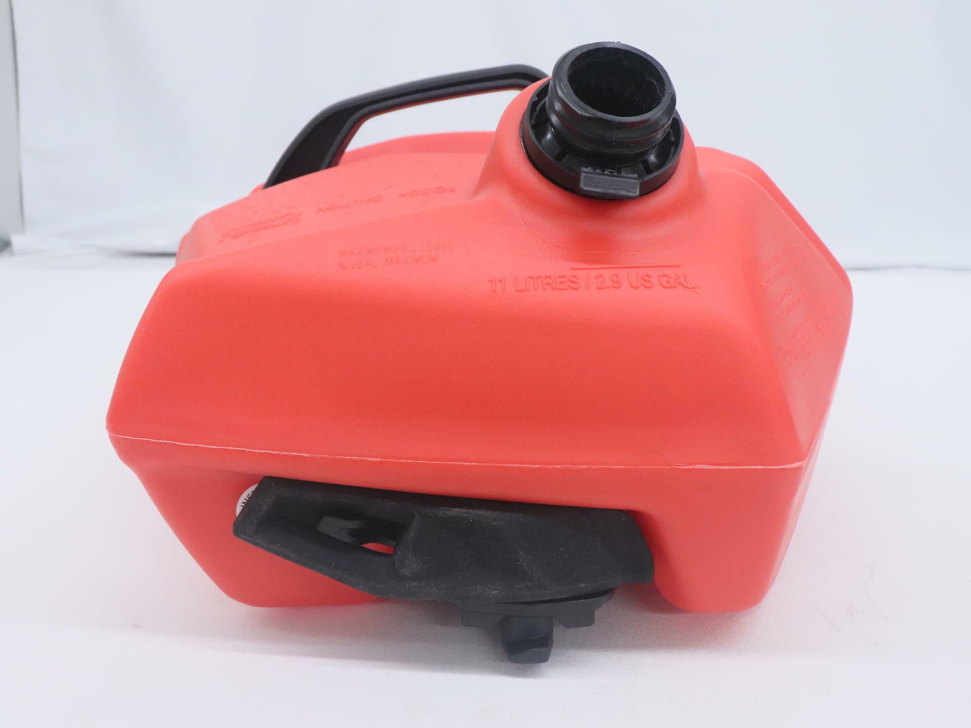 OEM Ski-Doo LinQ Fuel Caddy Tank 3 Gallon (11 Liter) - 860202247 - Open Box