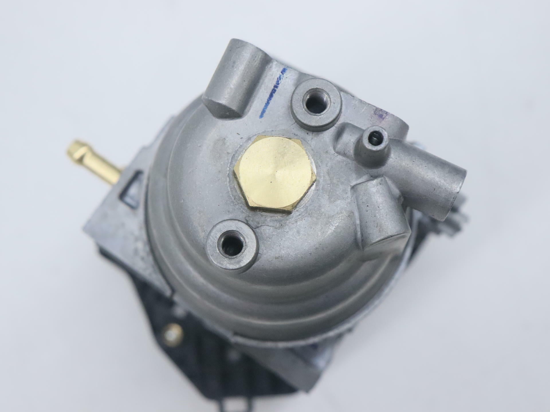 Honda EU6500IS Generator Carburetor Carb Assy 16100-ZK6-E41 (BE89G A) - Open Box