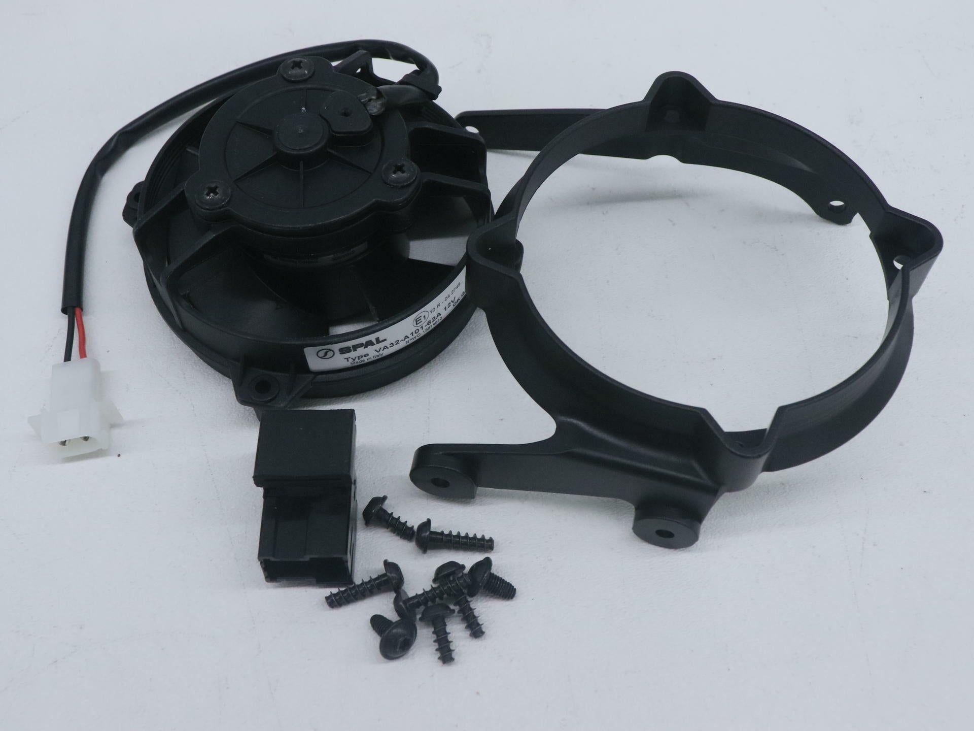 KTM Radiator Fan Kit 79635941044 - EXC XC-W 250 300 350 450 500 - Open Box