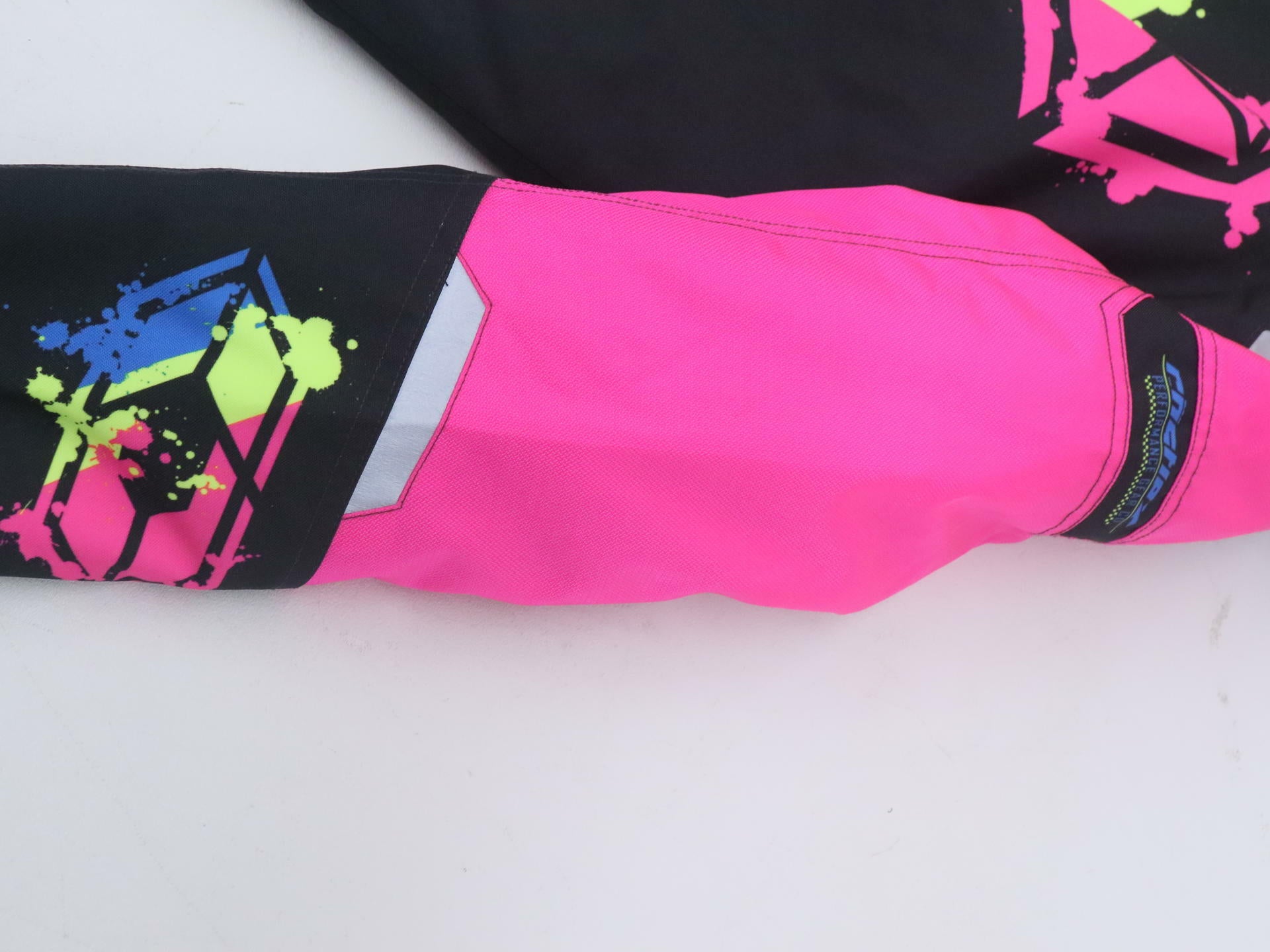 Castle X Code Youth Medium Snowmobile Jacket Blue Pink 72-8334 - Open Box