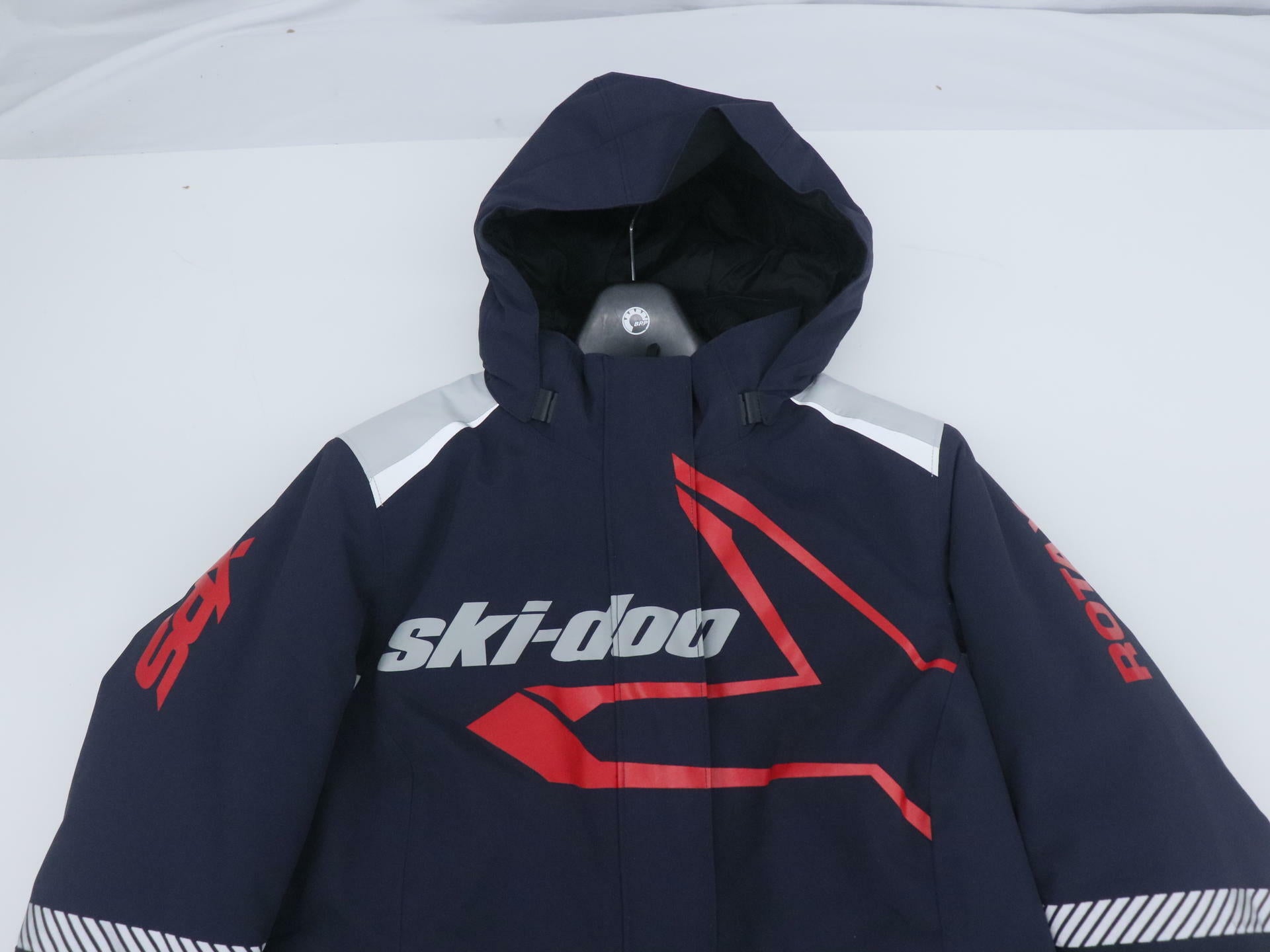 Ski-Doo X-Team Womens Snowmobile Jacket Marine Navy Medium 4409450616 - Open Box