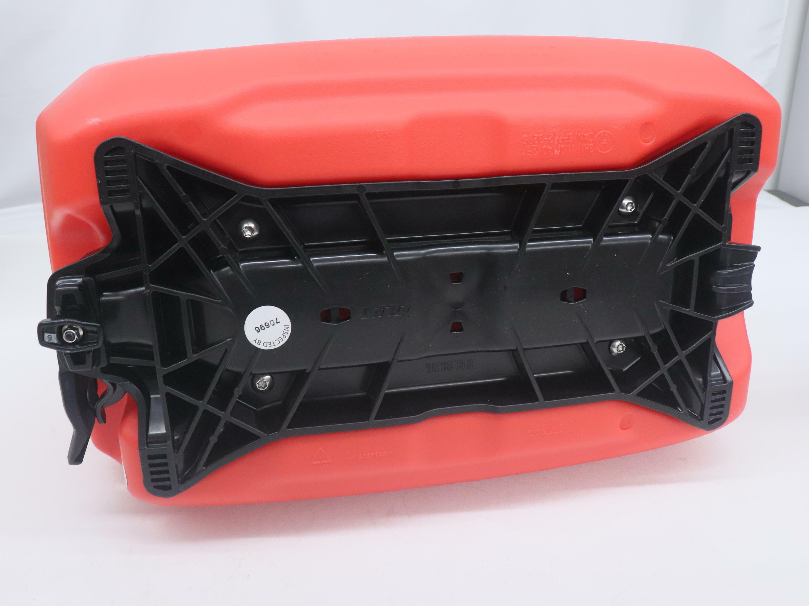 OEM Can-Am LinQ 5 Gal (20L) Fuel Caddy Gas Tank 715007822 - OPEN BOX