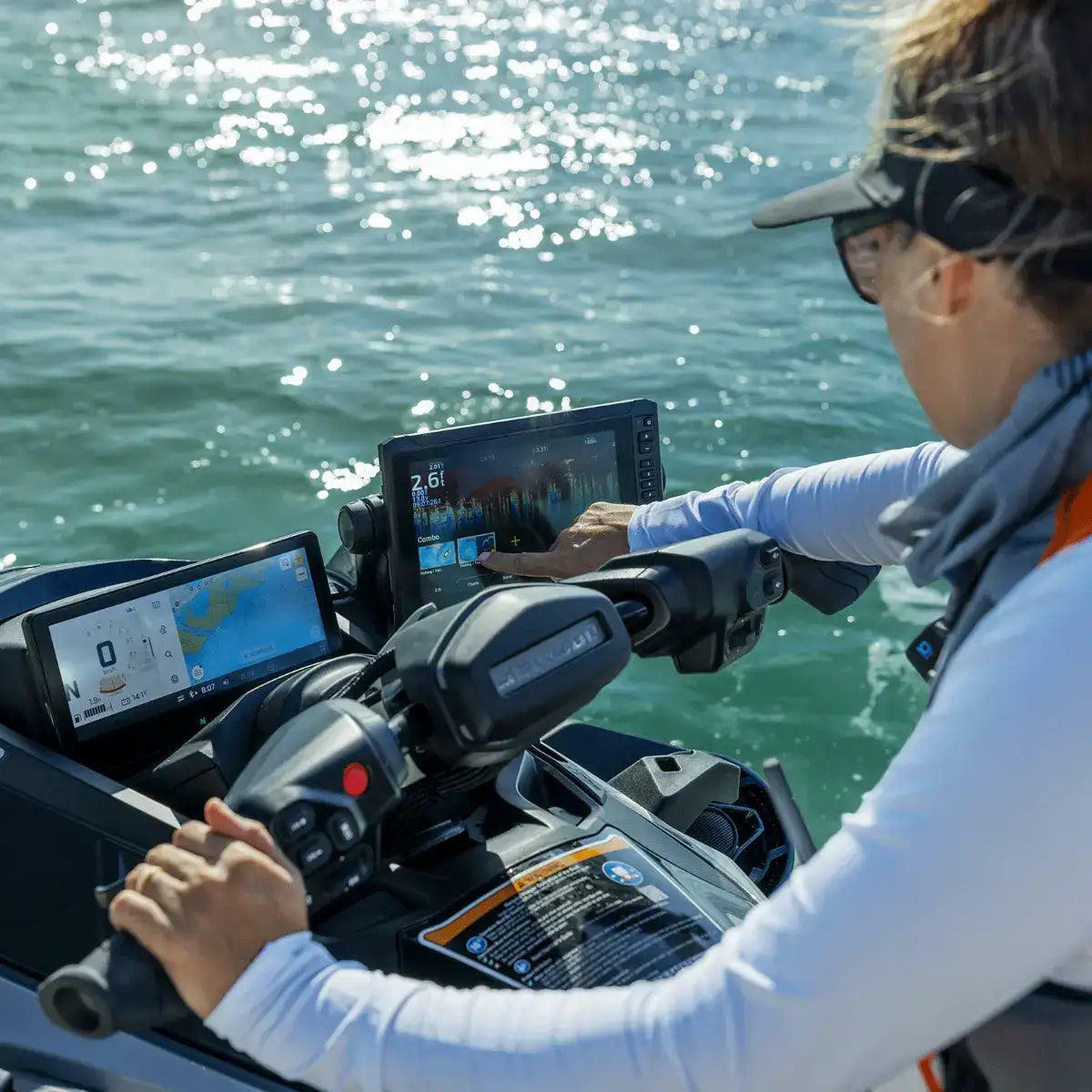 New OEM Sea-Doo Garmin Echomap GPS UHD 9" sv GPS 295101262