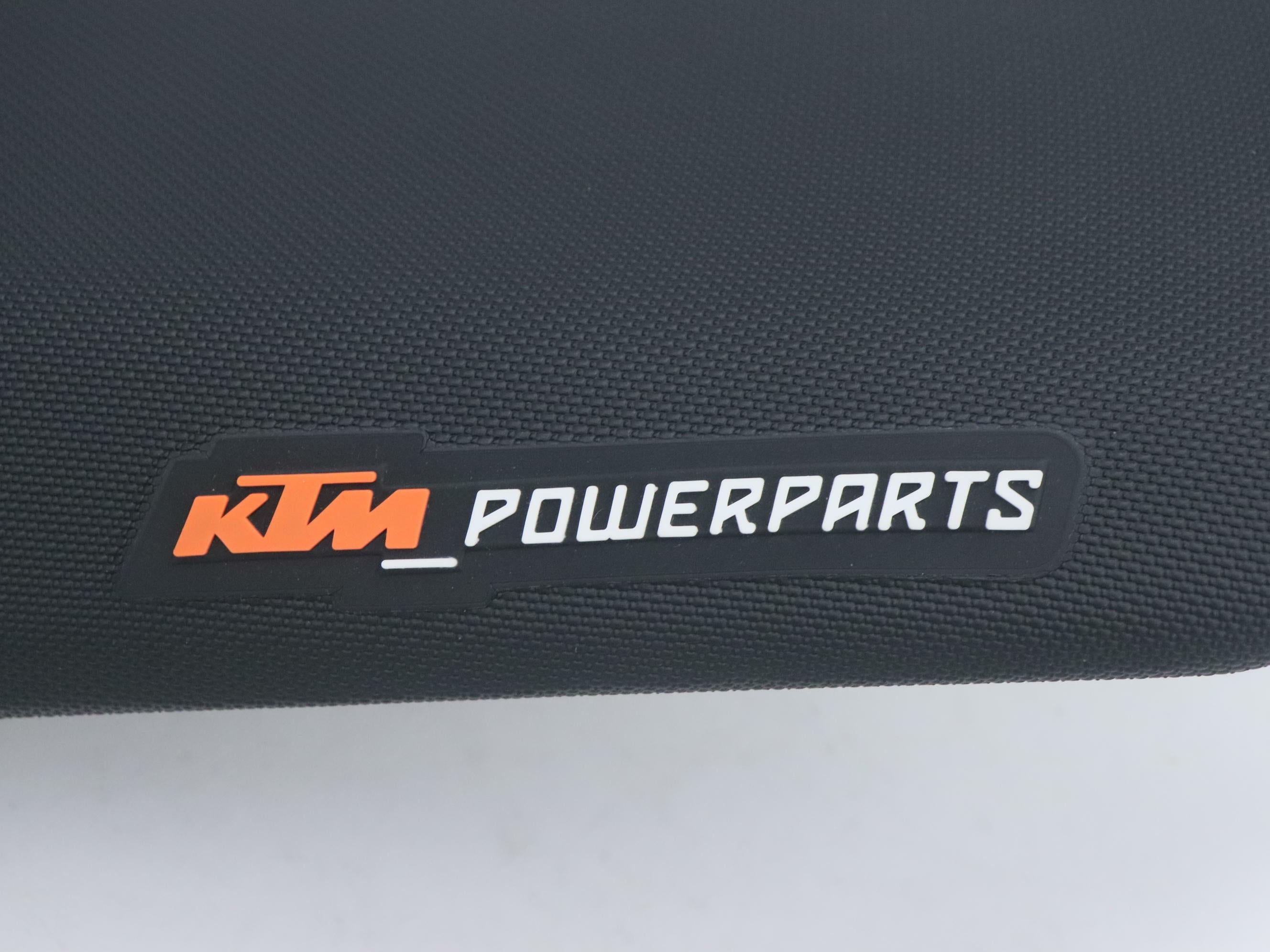 OEM KTM Low Seat -15mm 77207940600 - 200 250 300 350 450 500 SX XC - OPEN BOX