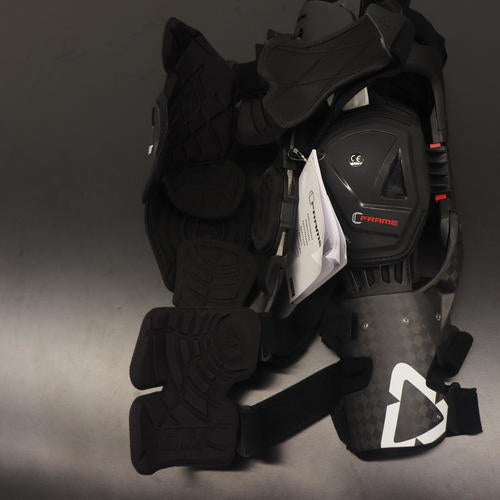 OEM Leatt Pro Carbon C Frame Knee Brace | Left & Right | Size: Large - XL |