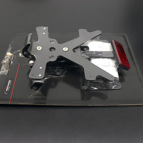 OPEN BOX OEM Rizoma License Support Plate Tail Tidy | Yamaha MT-09 | PT214B