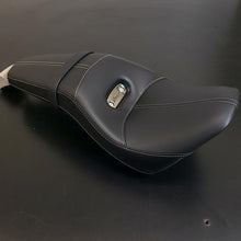 OEM Indian Sport Seat | Black Leather | 2881997-01