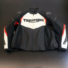 OPEN BOX OEM Triumph Triple Sport Leather Roadster Jacket | Mens Size: Medium | MLES2202-M