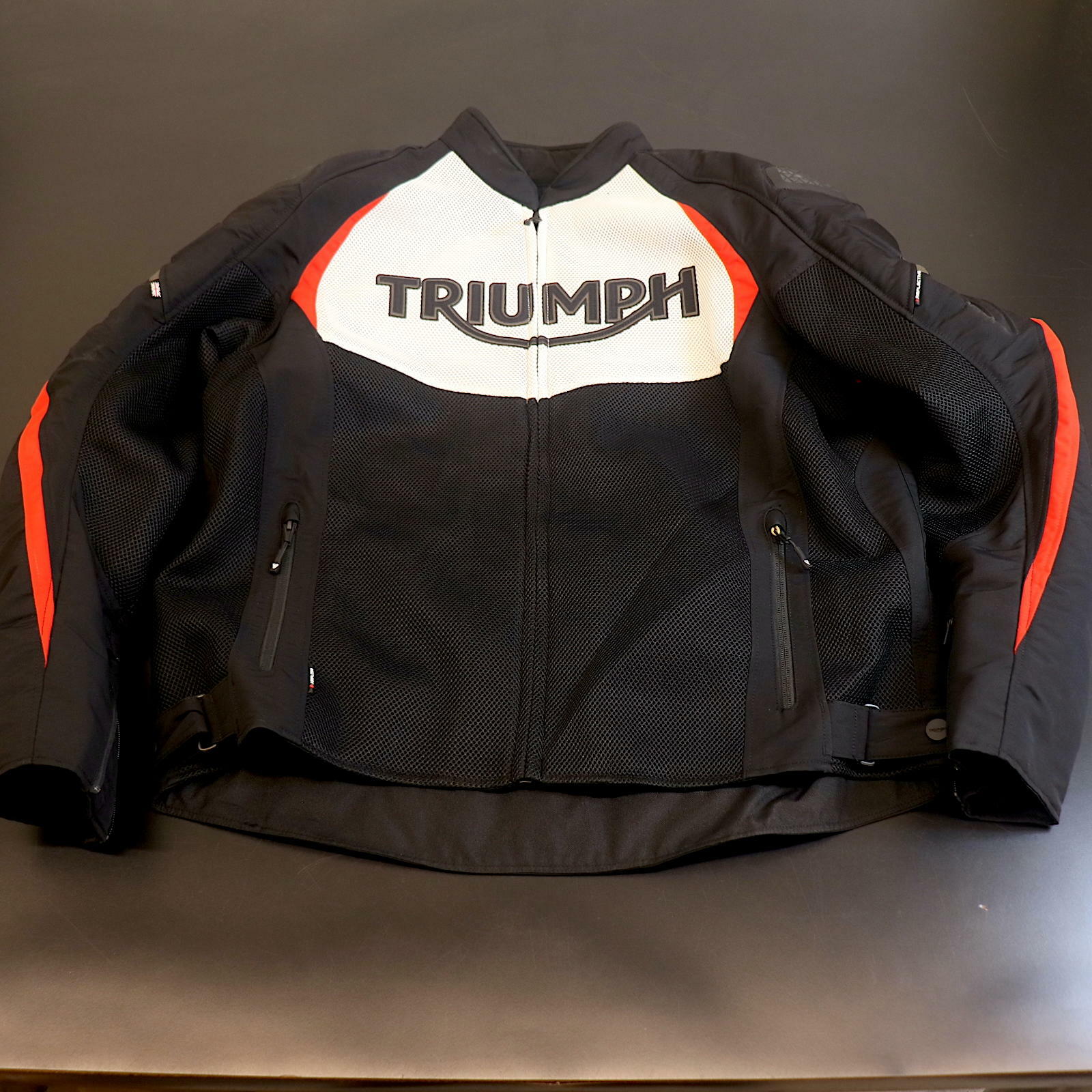 OPEN BOX OEM Triumph Triple Sport Mesh Motorcycle Jacket | Mens Size:
