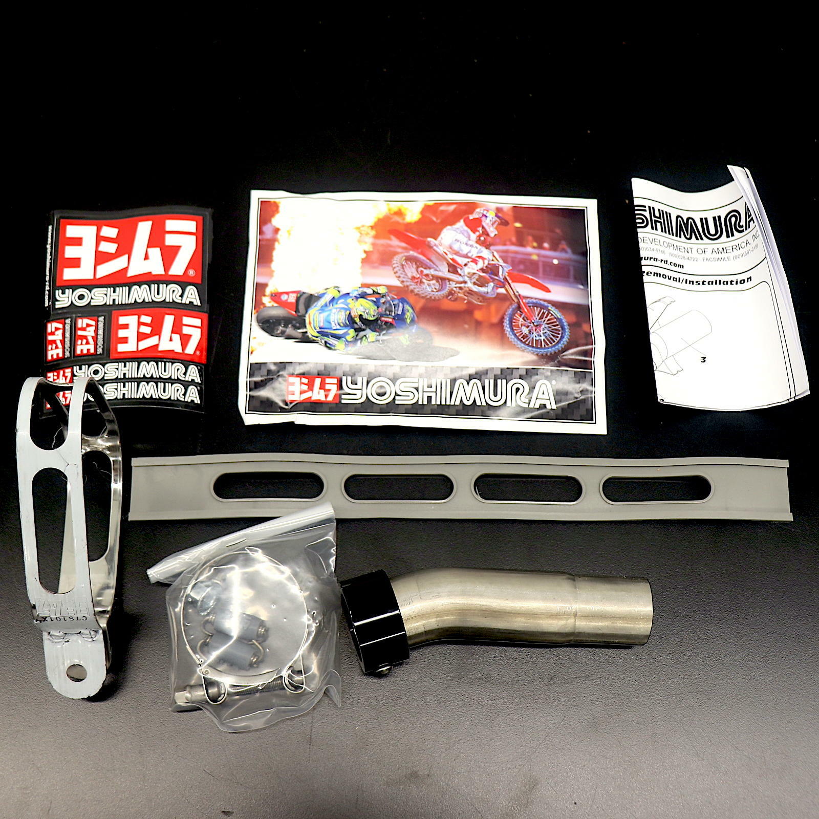 OPEN BOX OEM Yoshimura Street TRS Slip-On Exhaust | Yamaha FZ1 | 960-1527