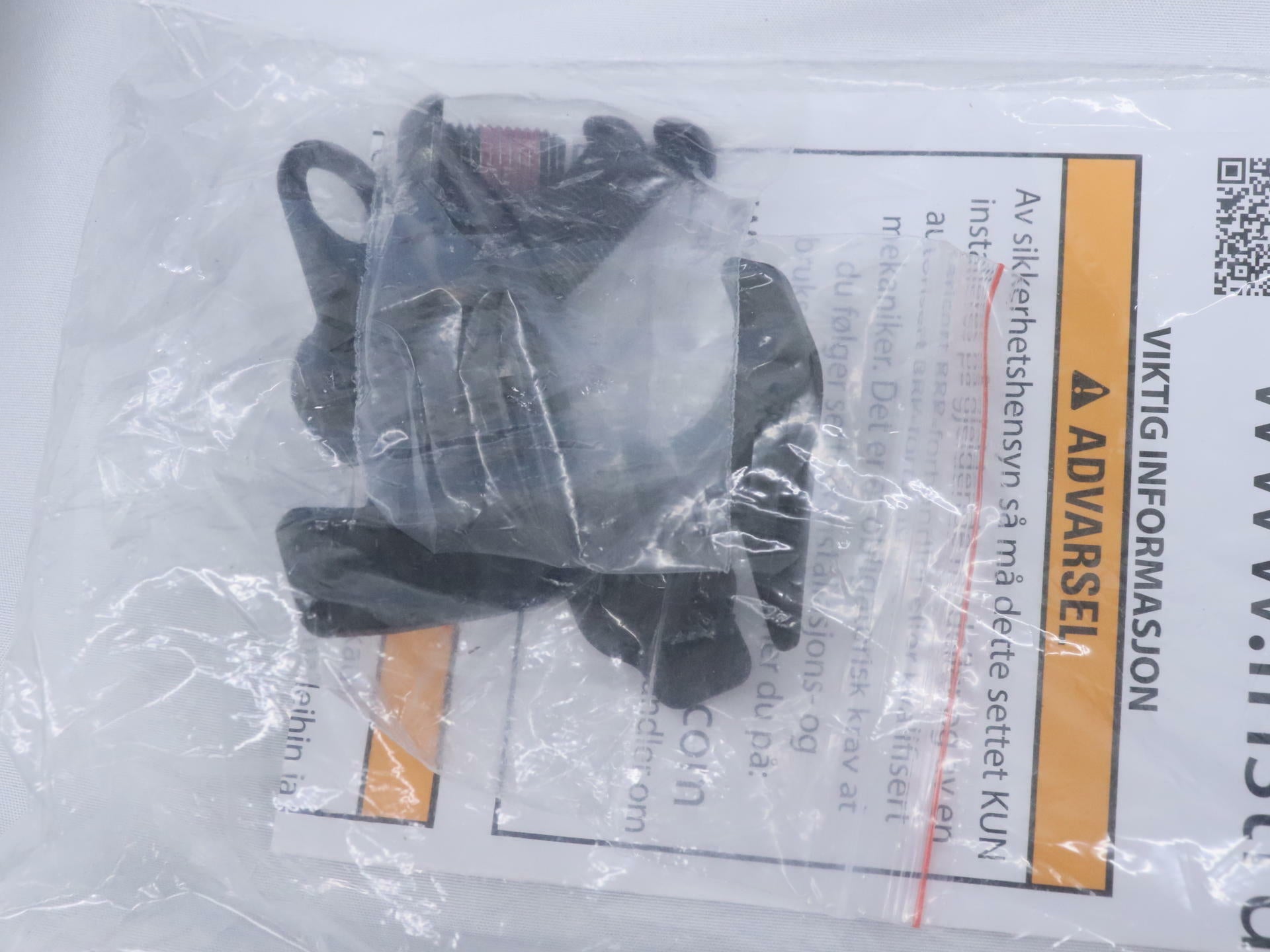 OPEN BOX - BRP Can-Am High Windshield Kit Outlander & Renegade - 715006382