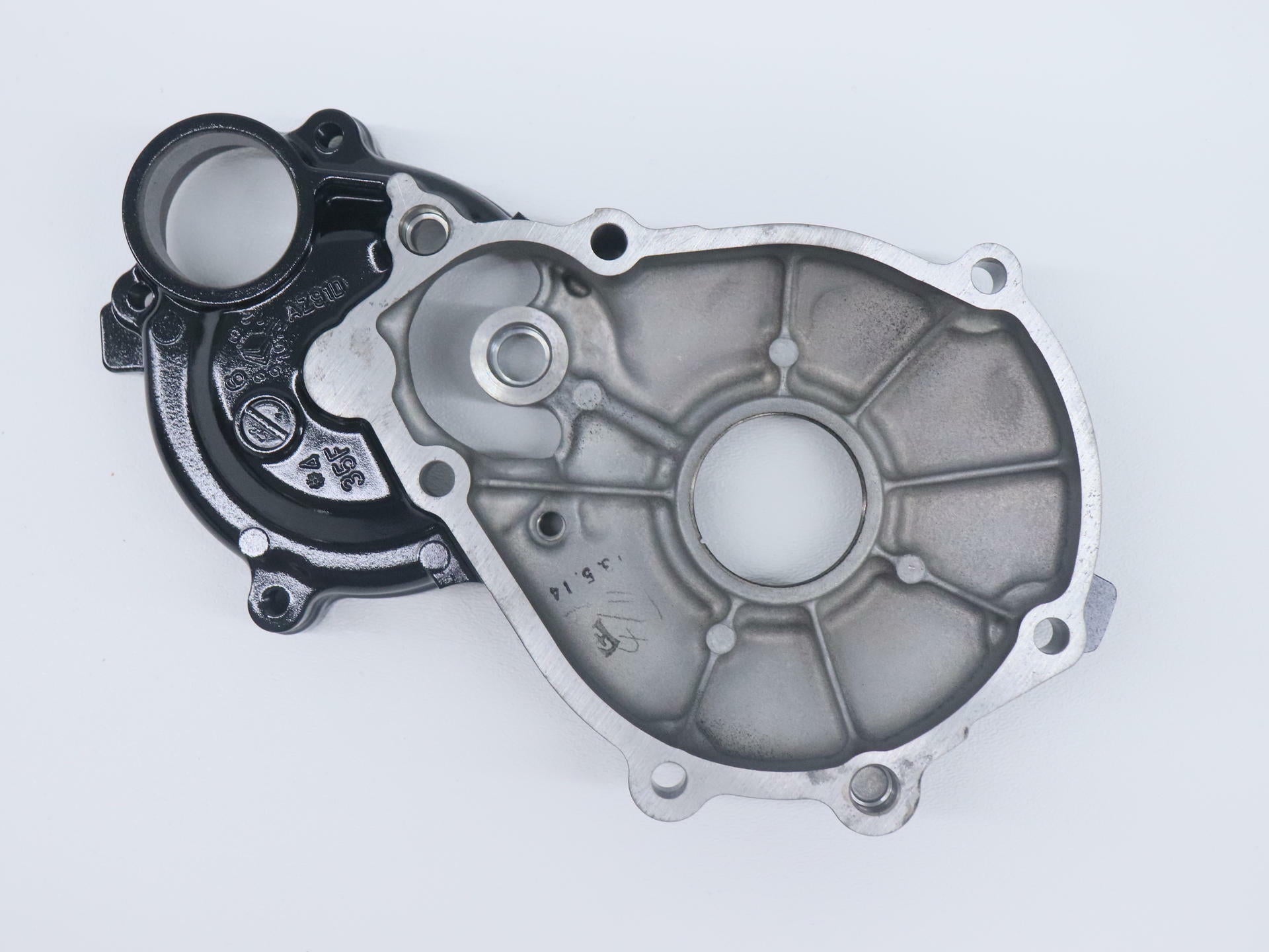 NOS OEM Suzuki Starter Clutch Cover GSXR600 750 1000 - 11381-35F01