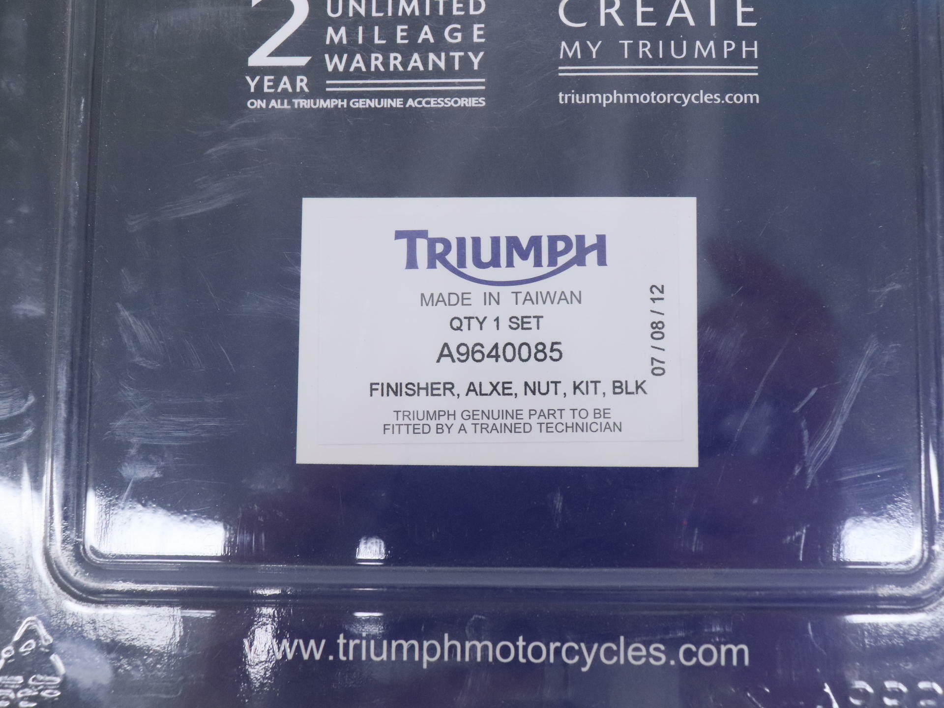 OEM Triumph Axle Nut Finisher REAR Wheel BLACK - Speed Triple R - A9640085