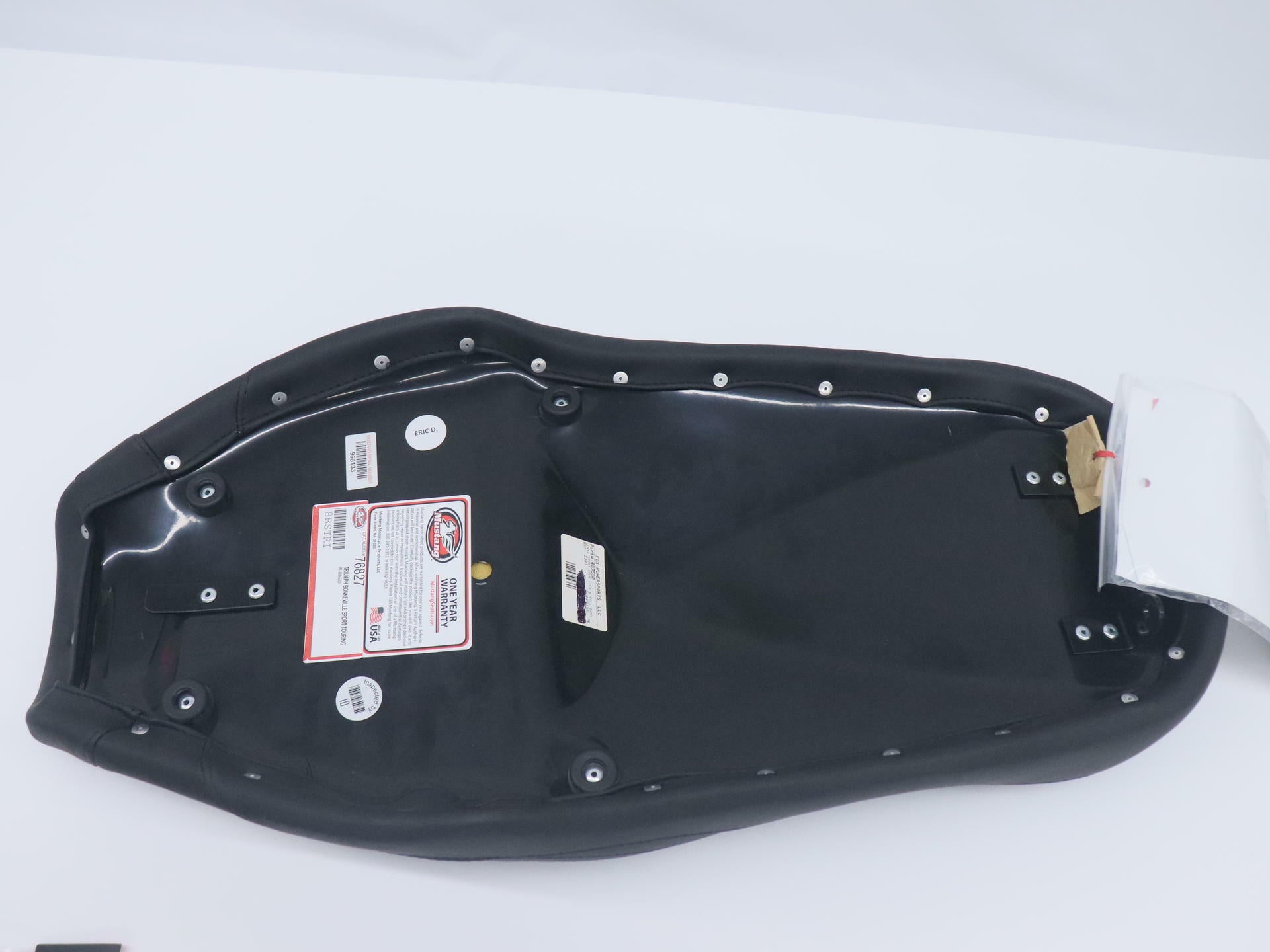 Mustang Sport Touring Tuck & Roll Seat Assy - 01-14 Bonneville - 76827