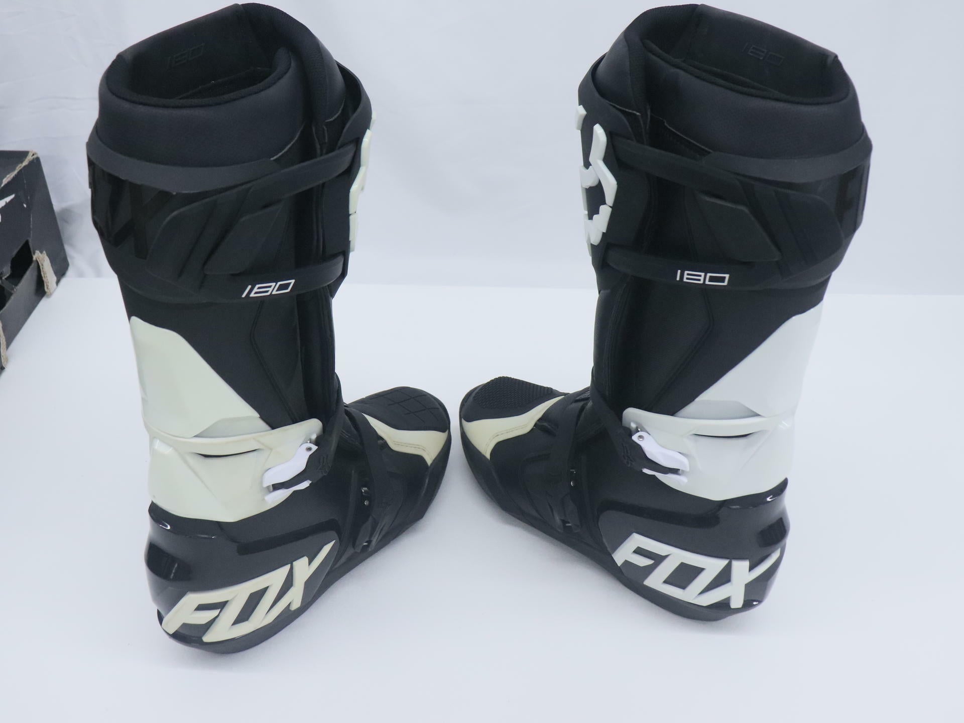 FOX Racing 180 Boot BLACK Motocross - Adult sz9 - 19908-001-9