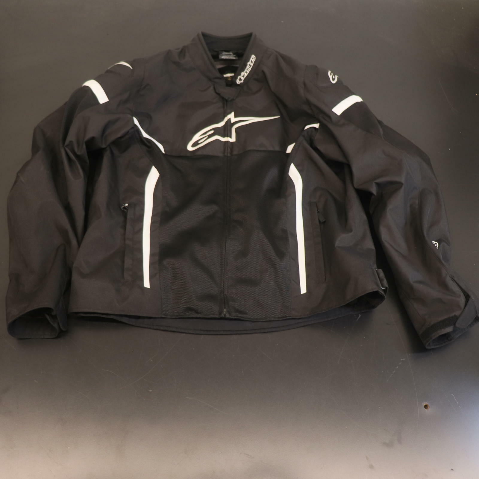 OPEN BOX - OEM Alpinestars T-GP Air V2 Motorcycle Jacket- Mens Size: 4XL - BLACK