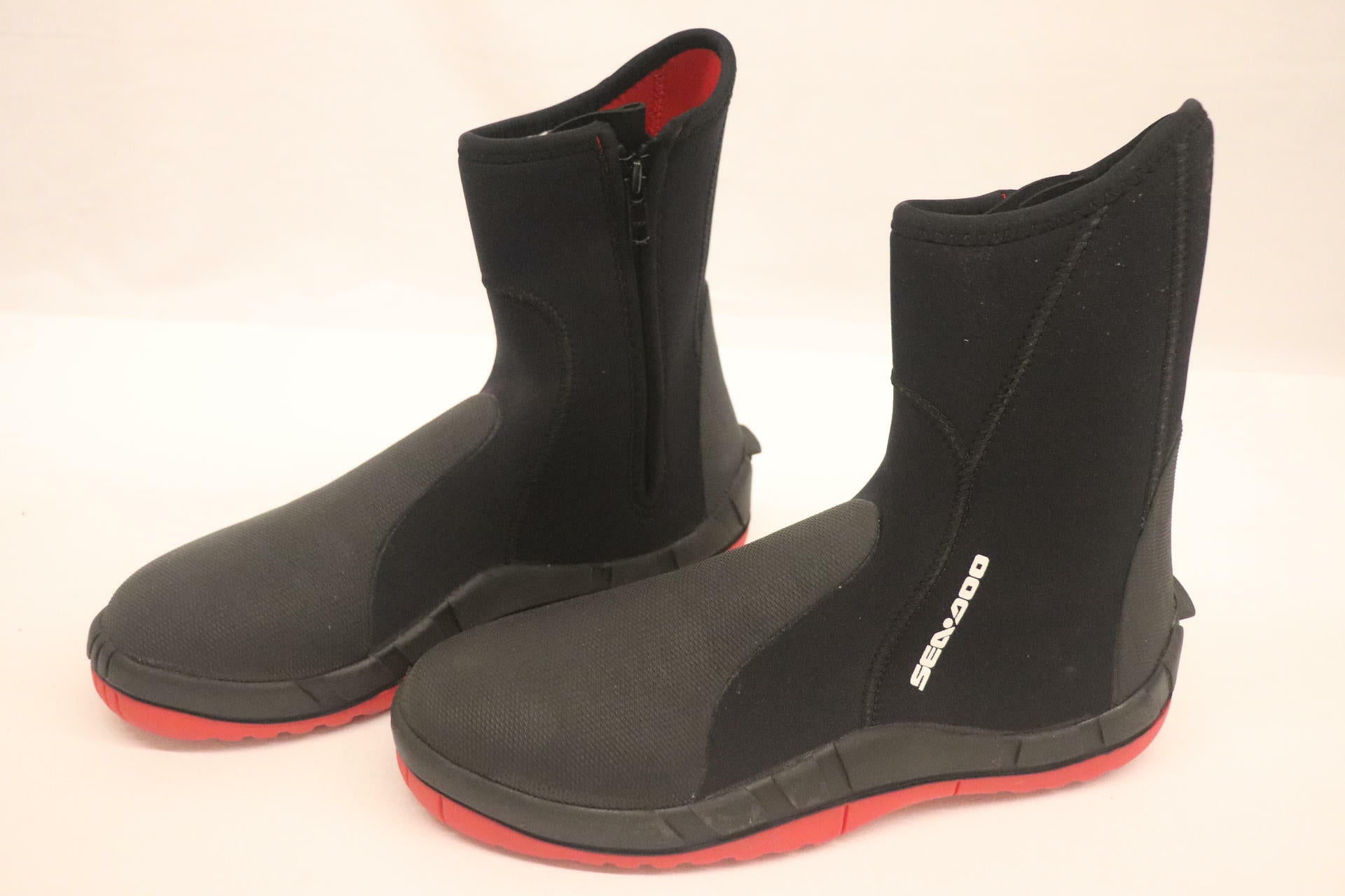 OPEN BOX - Sea-Doo Neoprene Booties Water Shoe - Unisex ADULT sz12 - 2867023290