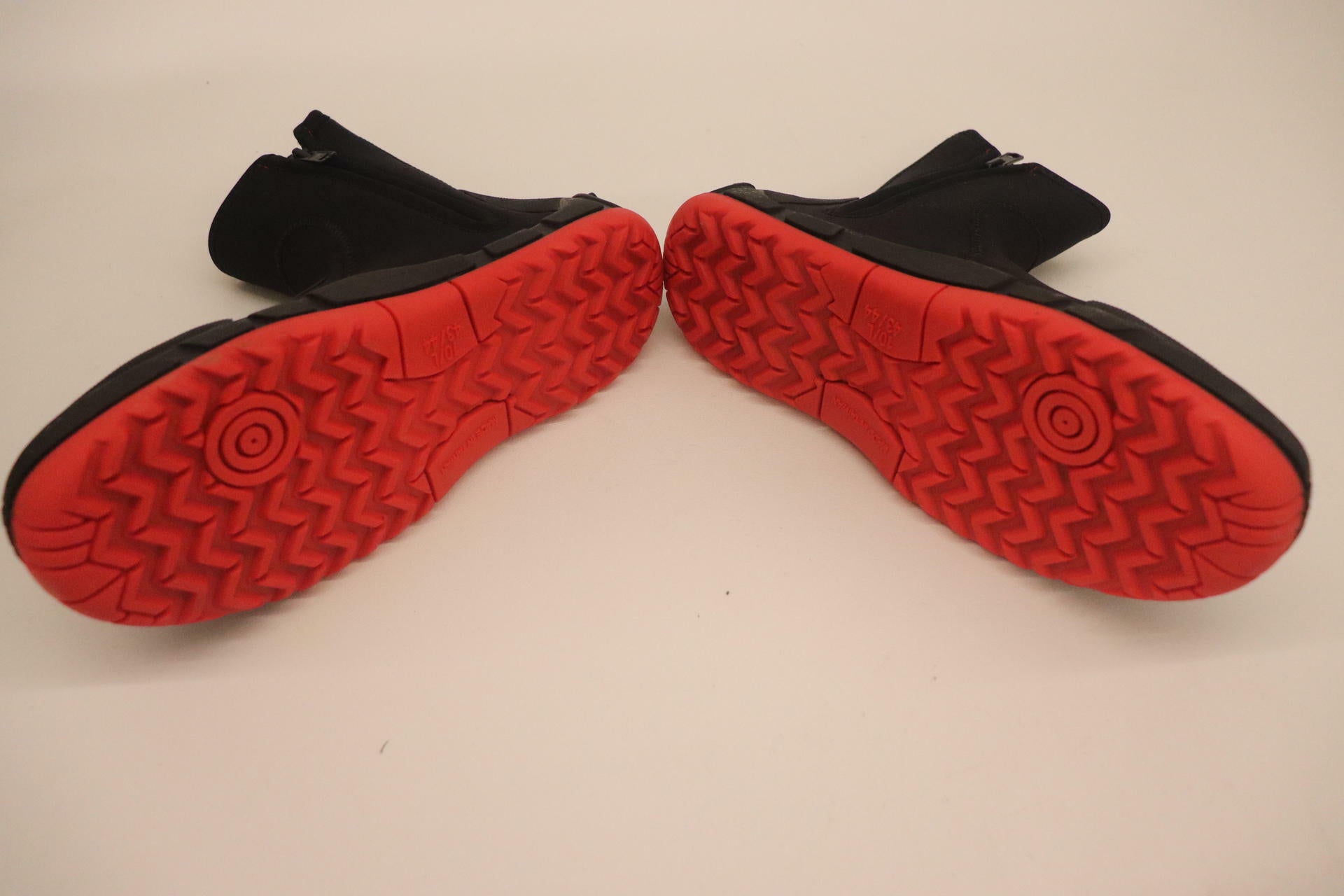 OPEN BOX - Sea-Doo Neoprene Booties Water Shoe - Unisex ADULT sz10 - 2867023090