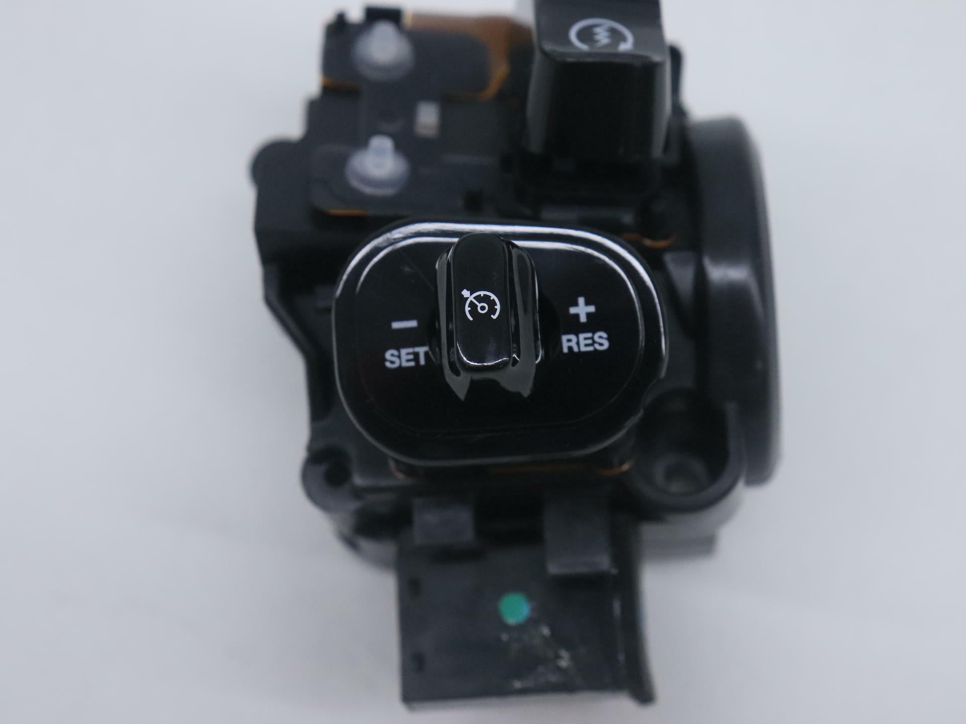OPEN BOX - OEM Indian RIGHT Switch Cruise Control - 19-20 Roadmaster - 2207846