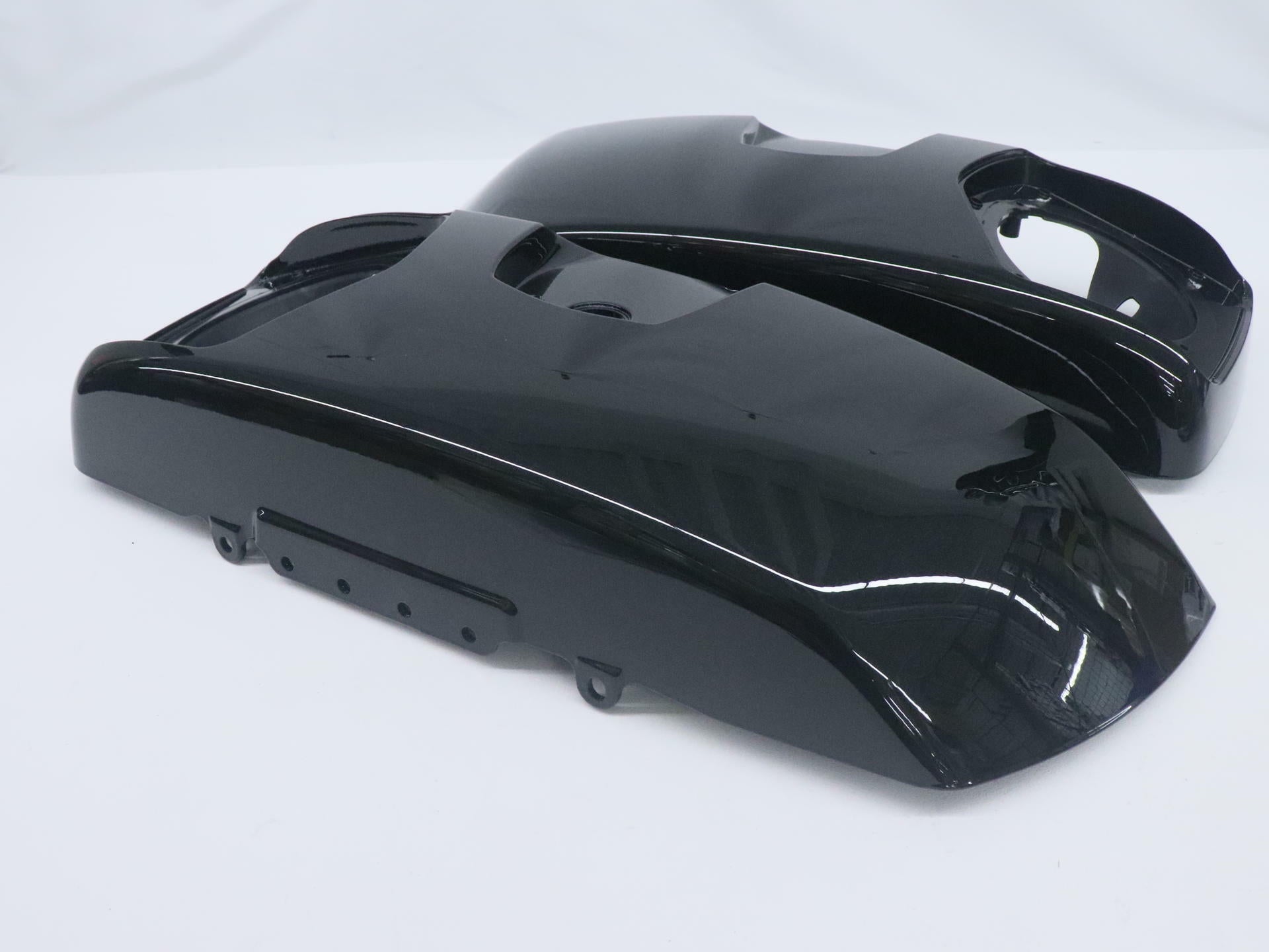 OEM Indian PowerBand Audio Saddlebag Lid Set BLACK PEARL- 2883666-666 - Open Box