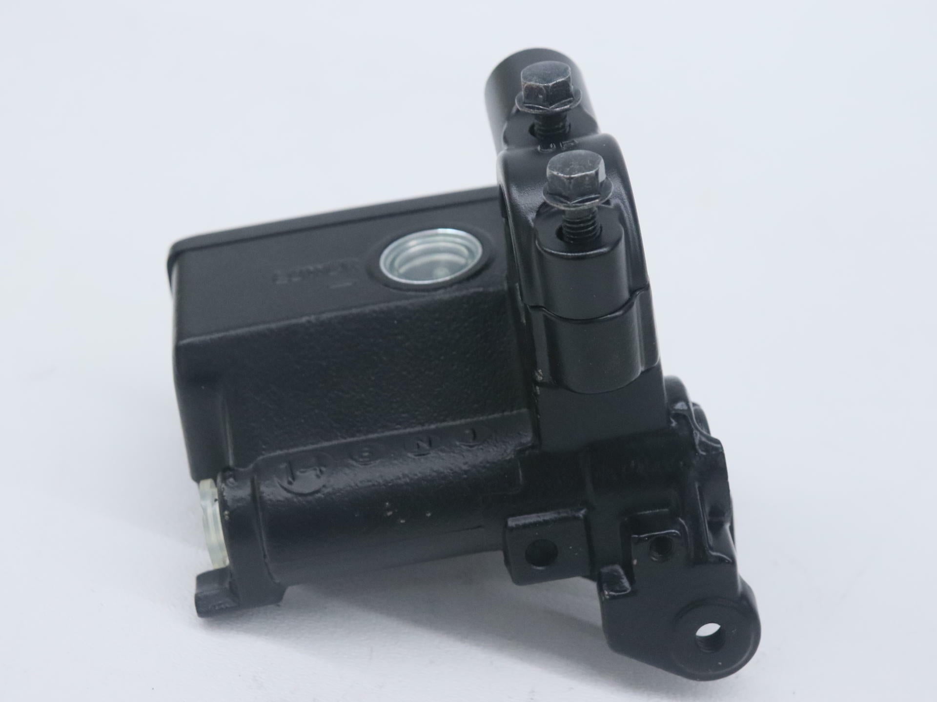 OPEN BOX - OEM Suzuki Front Brake Master Cylinder Assy - V-Strom - 59600-10G10