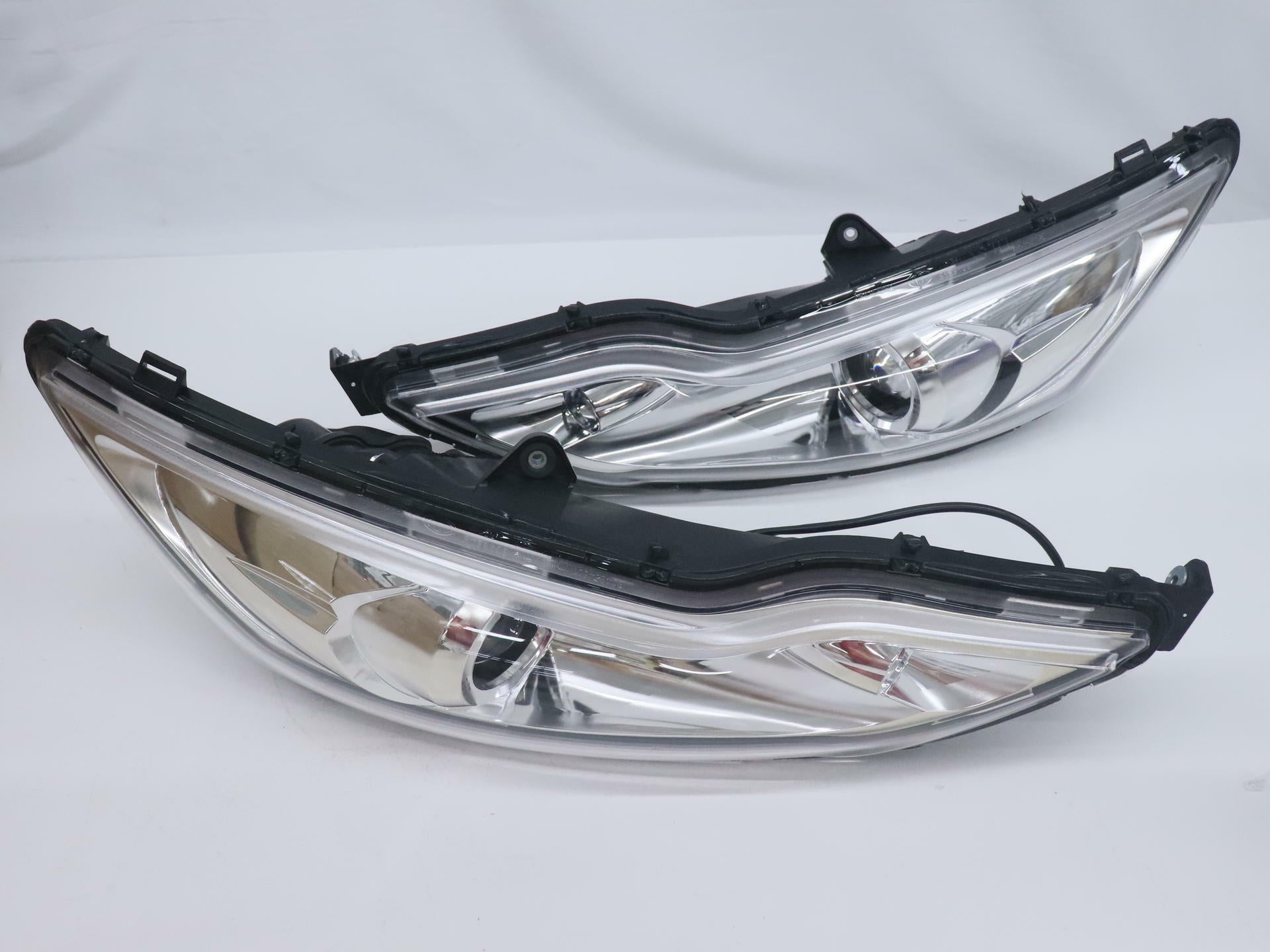 OPEN BOX - OEM Can-AM Flog Light Touring Kit Assy - Spyder RT RT-S - 219400579