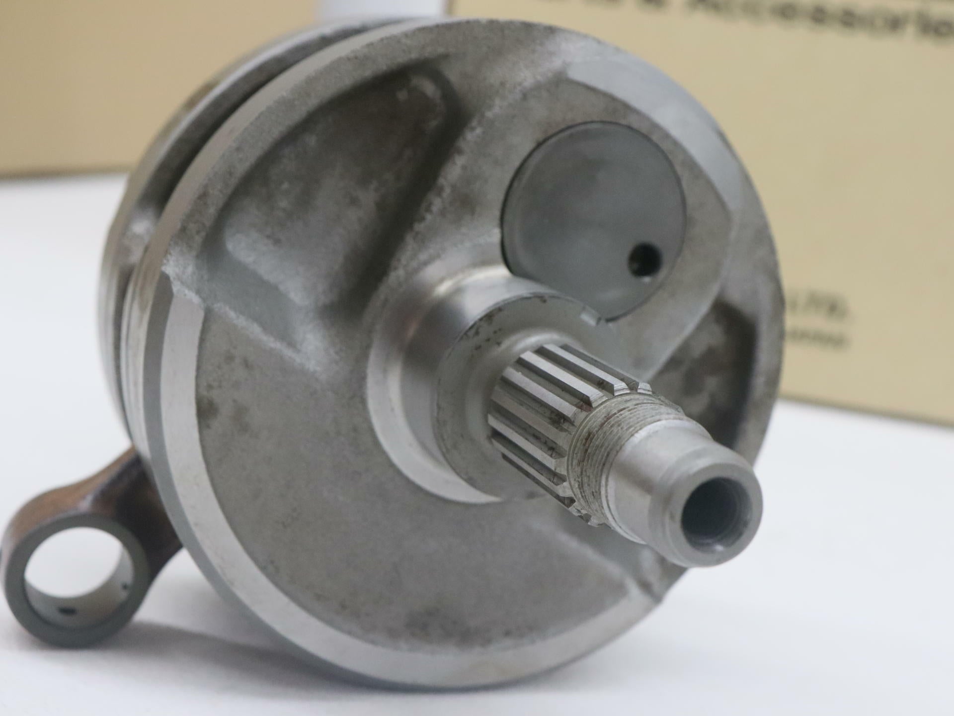 OPEN BOX - OEM Yamaha Crankshaft Crank Assy - 2015 2014 YZ250F - 1SM-11400-01-00