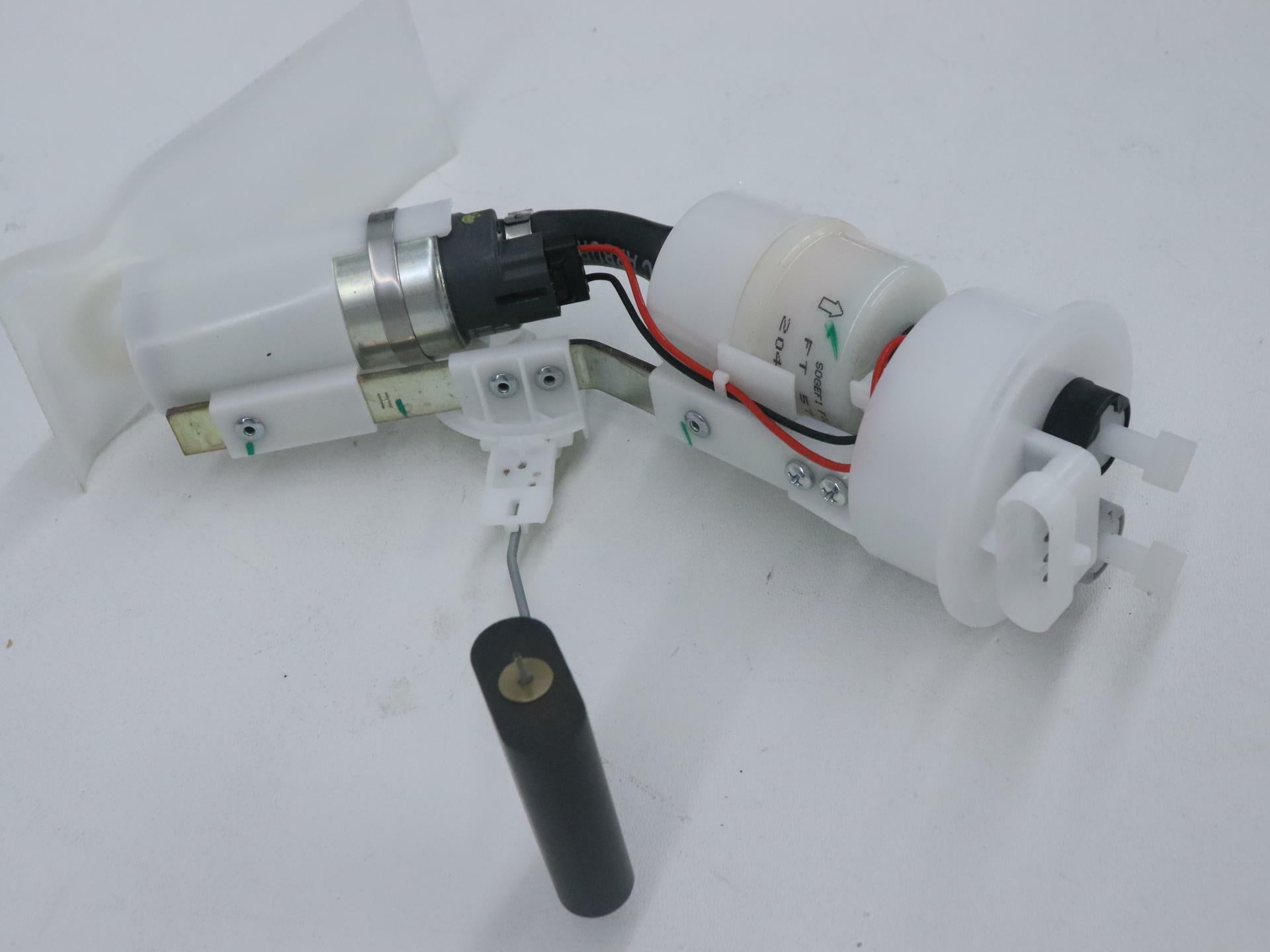 OPEN BOX - OEM Aprilia Fuel Pump - 01-04 Atlantic 500 03-06 Scarabeo 500- 641135