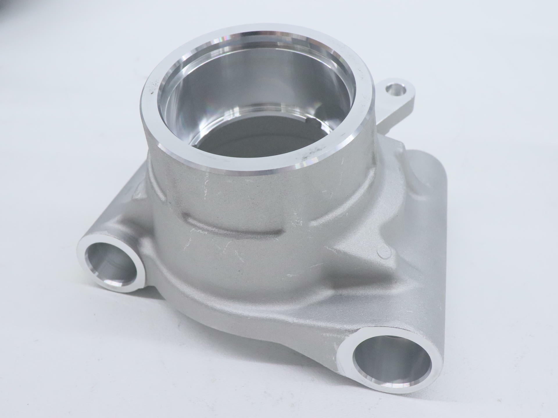 OPEN BOX - OEM Polaris Wheel Bearing Carrier LEFT REAR - General 1000 - 5139979