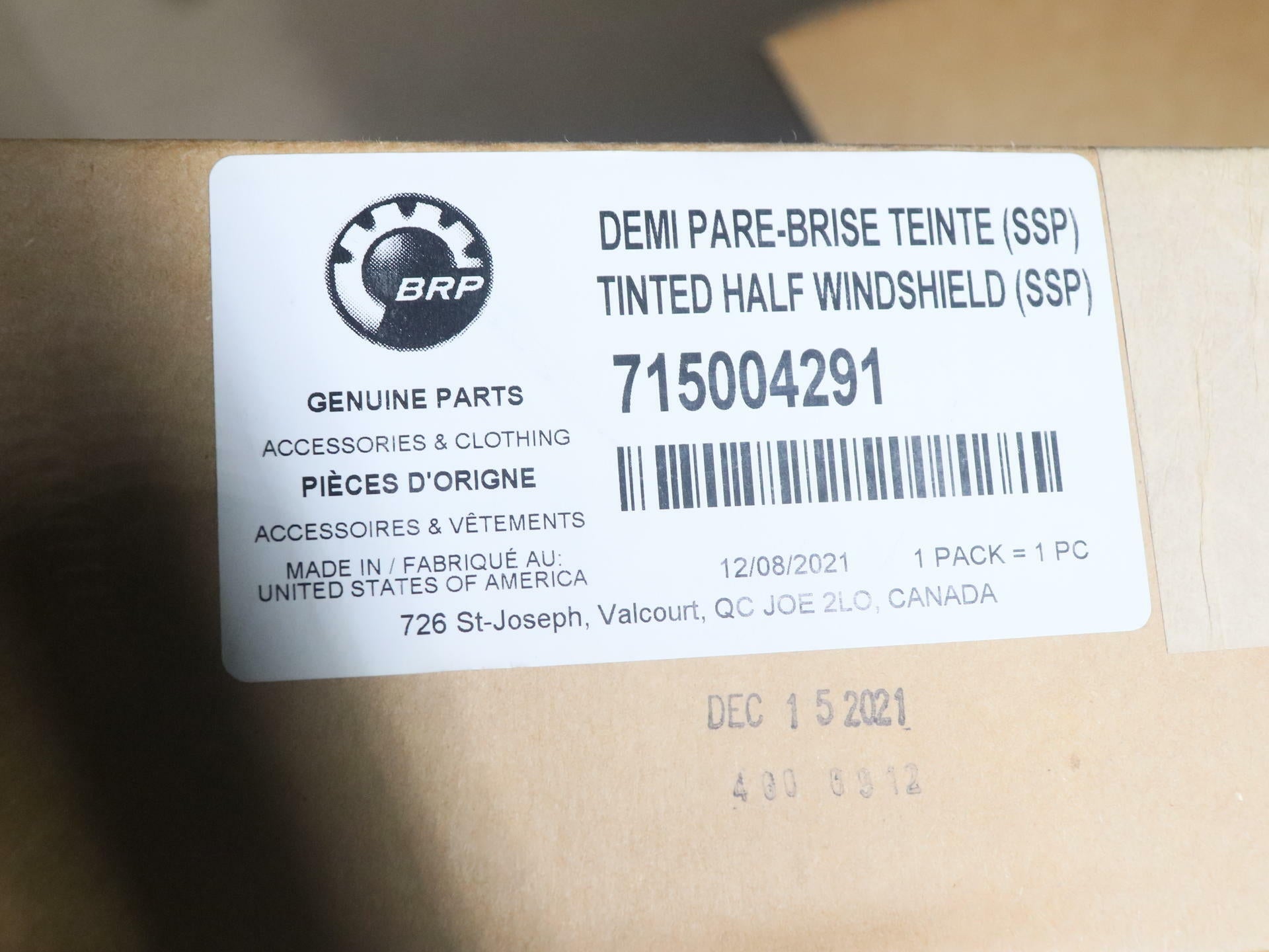 OPEN BOX - OEM Can-Am Half Windshield Tinted Maverick X3 & X3 Max - 715004291