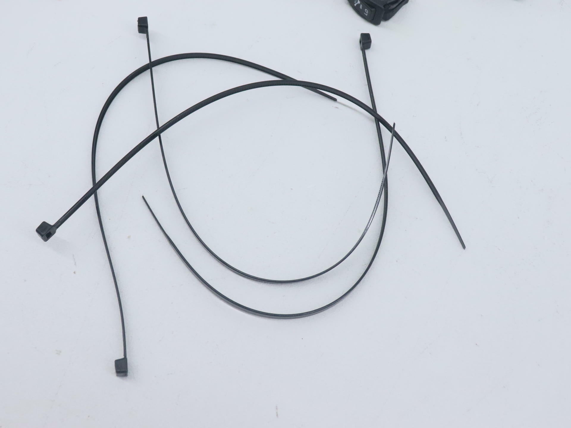 OPEN BOX - Polaris Hand & Thumb Warmer Kit 2885002 - Sportsman 450 570 XP1000