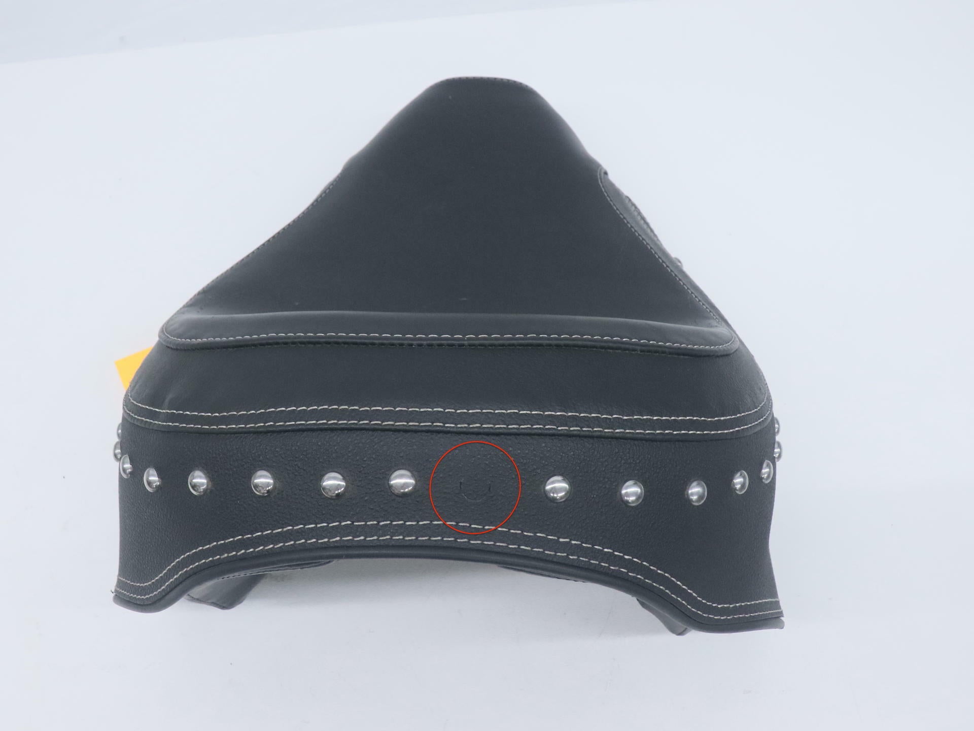 OPEN BOX - OEM Indian Solo Seat Rev Assy Black 2012 Chief - N51600018