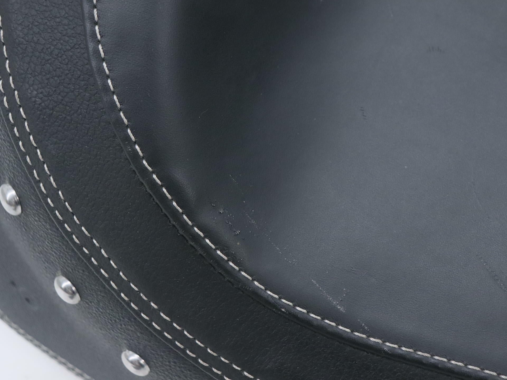 OPEN BOX - OEM Indian Solo Seat Rev Assy Black 2012 Chief - N51600018