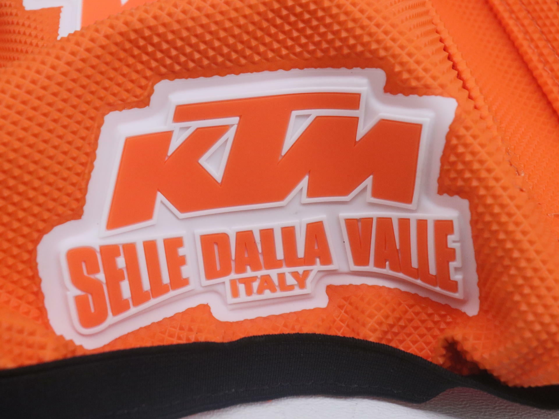 KTM Factory Racing Seat Cover Orange SX-F XC-F A46007040050EBA - Open Box
