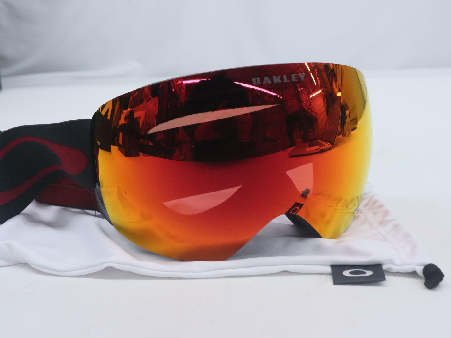 Oakley Flight Deck Goggles Iron Brick Prizm Torch Iridium OO7050-41 - Open Box