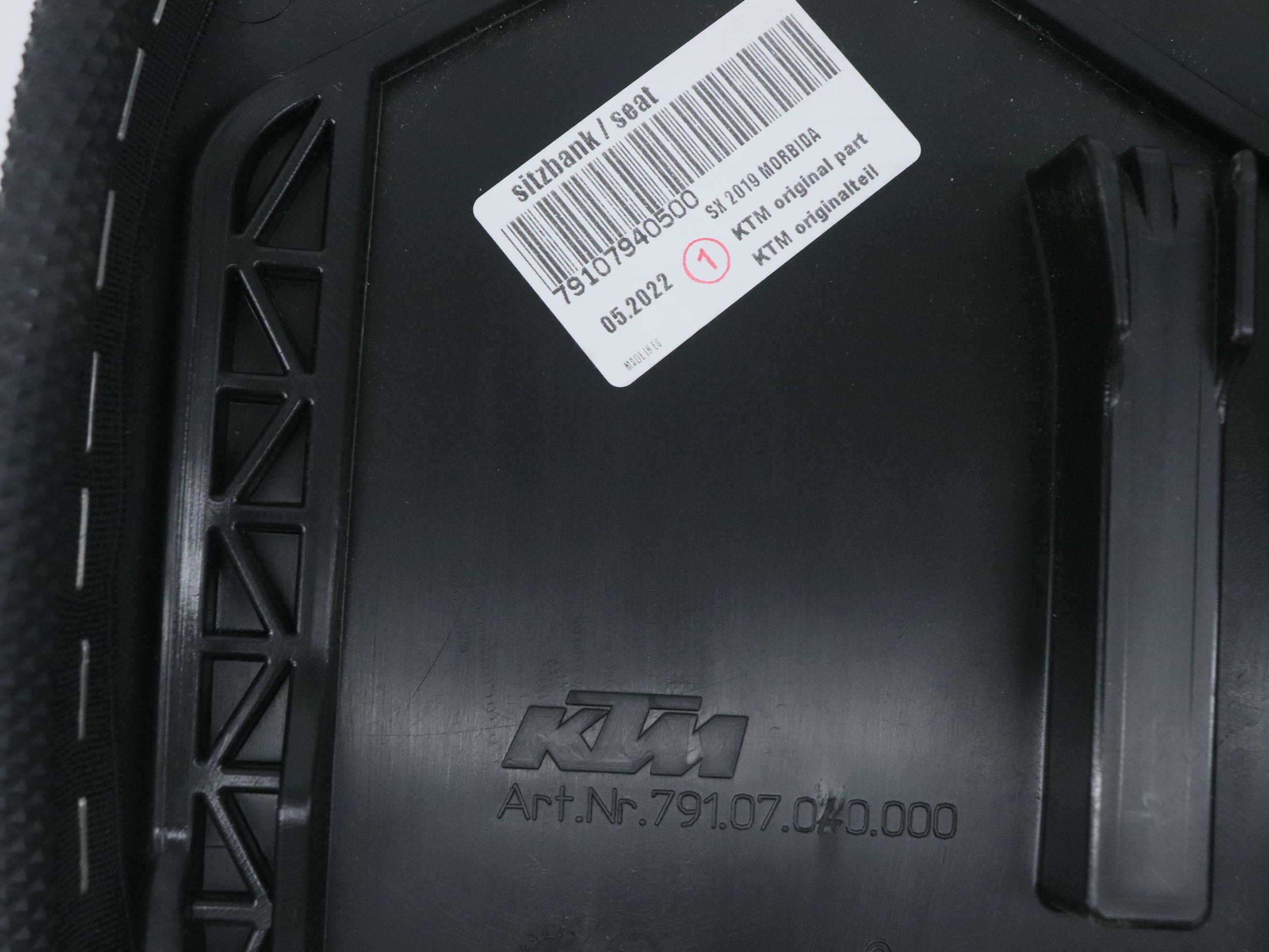 OEM KTM Soft Seat Black 79107940500 SX XC SXF 125 250 300 350 450 500 - OPEN BOX