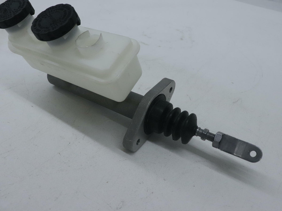 OEM Polaris Master Cylinder Dual Cap Assy 22mm 1911776 Slingshot 15-17- OPEN BOX