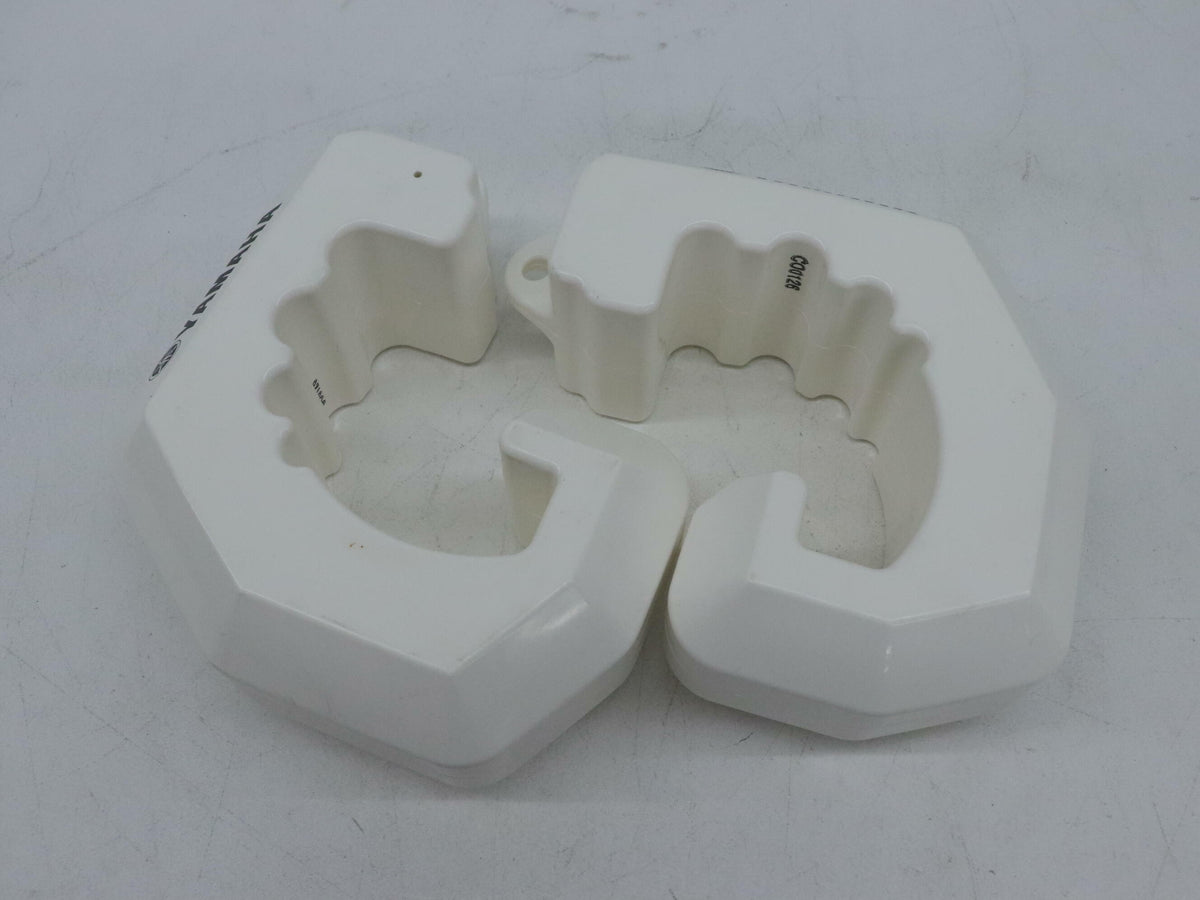 OEM Yamaha White Bumper Fender Pad PWC WaveRunner MWV-FENDR-WH-20 - OPEN BOX